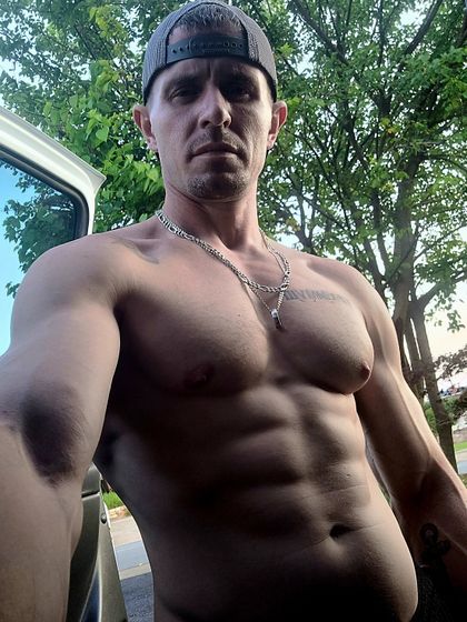 magic.mic OnlyFans picture