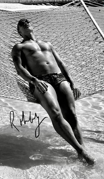 ROBBY - Free!