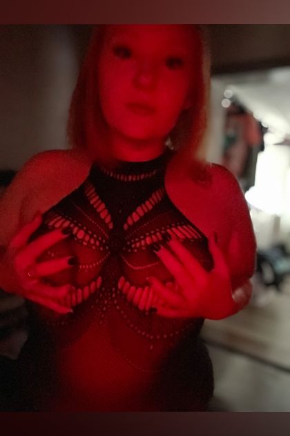 theiriswoods OnlyFans picture