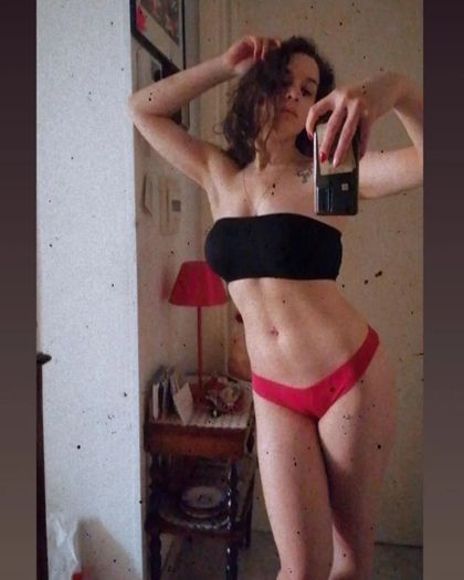 mella98 OnlyFans picture