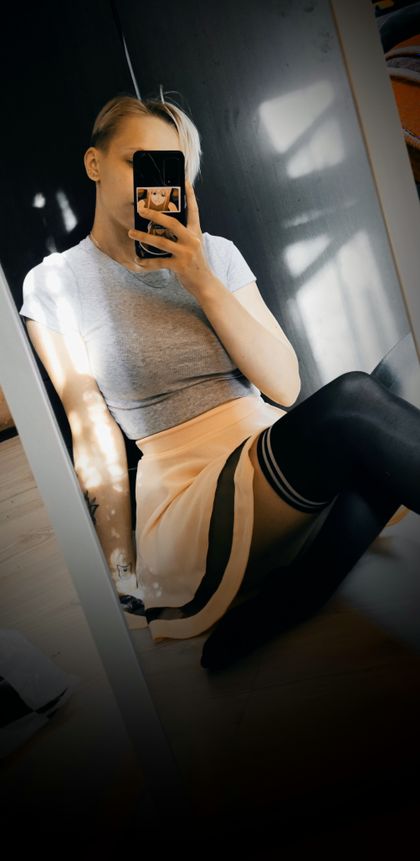 neonvixa OnlyFans picture