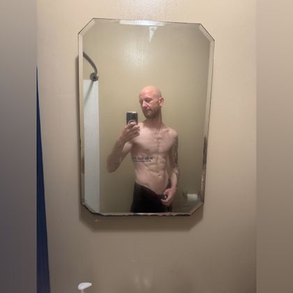 somethingneat32 OnlyFans picture