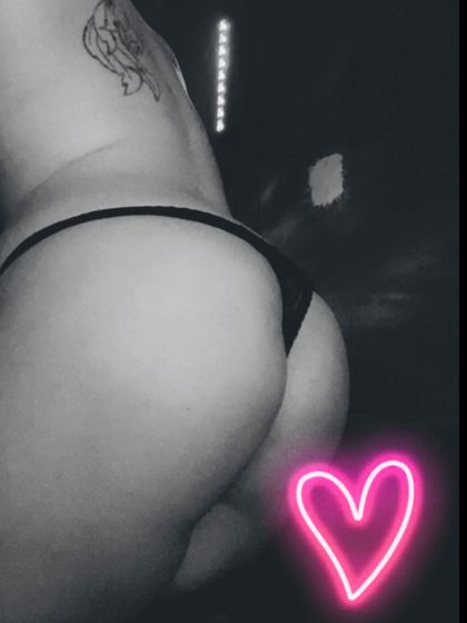stoner_tits420 OnlyFans picture