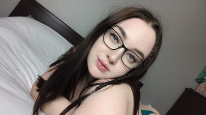 emihawthorne OnlyFans picture