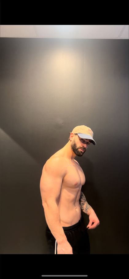 thezachlove OnlyFans picture