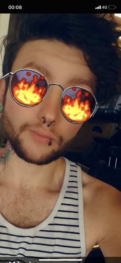 beezkneez2k20p OnlyFans picture