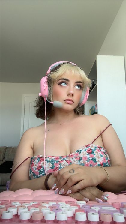 callmemiagianna OnlyFans picture