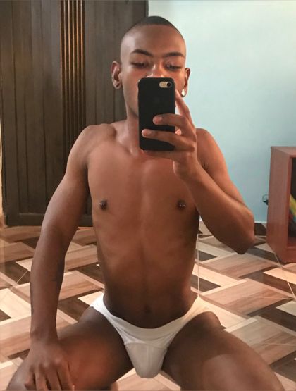 u20170845 OnlyFans picture