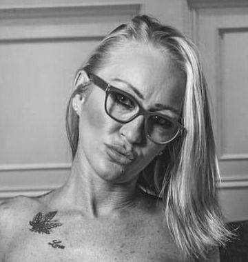 shy_blondebabe OnlyFans picture