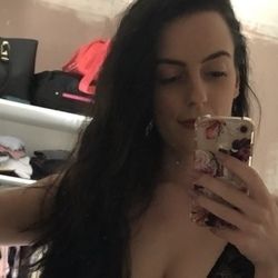 Best East Midlands OnlyFans Accounts | FansMetrics.com
