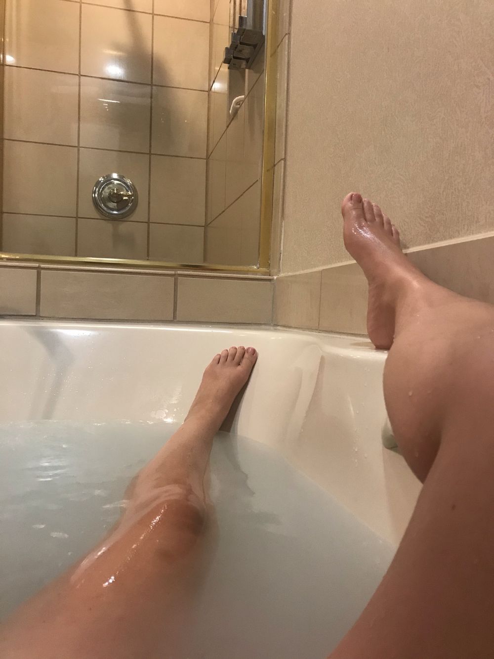 discreetfeetbyvee OnlyFans profile picture