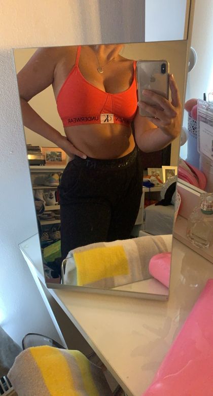 basicwhitegirls OnlyFans picture