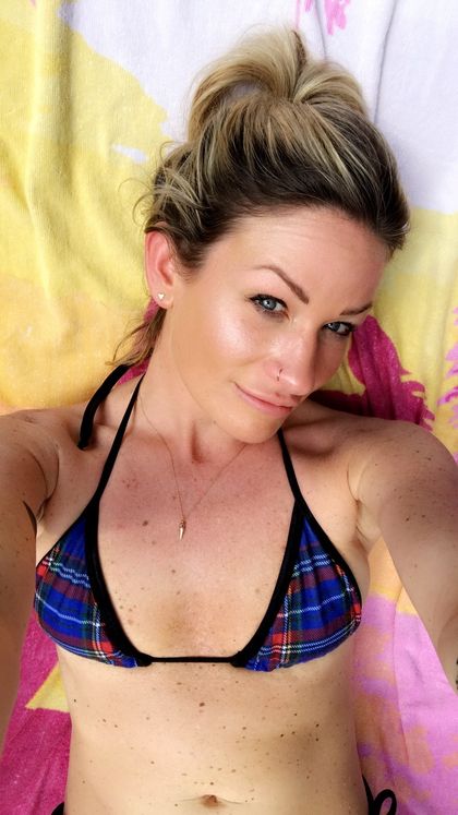 rabbit2123 OnlyFans picture