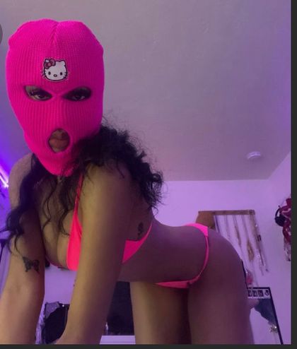 lovelynatiliee OnlyFans picture