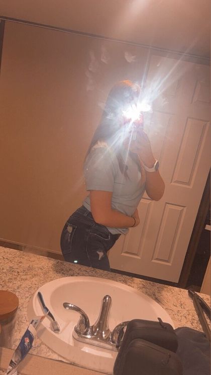 busty_burnette OnlyFans picture
