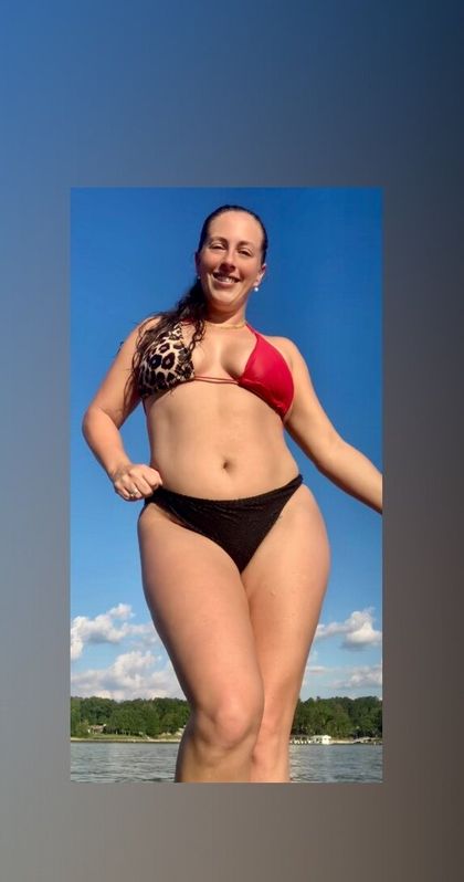 loveyleslie OnlyFans picture