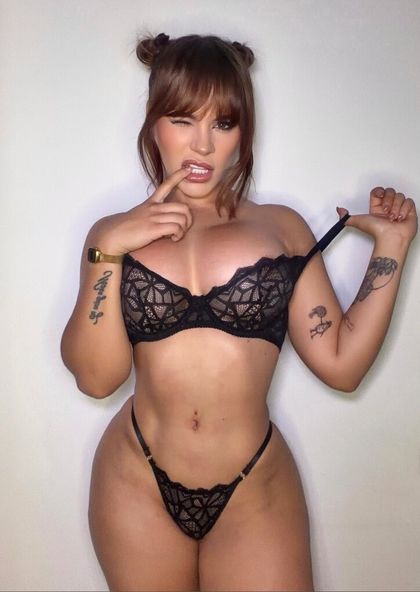 carolinacazadora OnlyFans picture