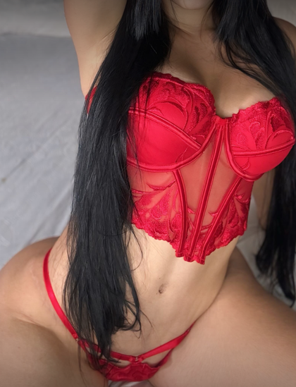 liareal OnlyFans picture
