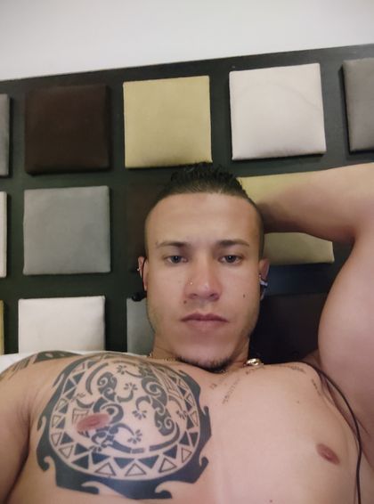 kristian1215 OnlyFans picture