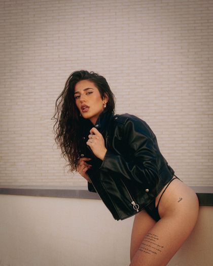 selenalozoya OnlyFans picture