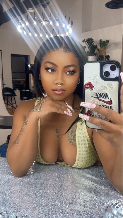 queenofthots OnlyFans picture