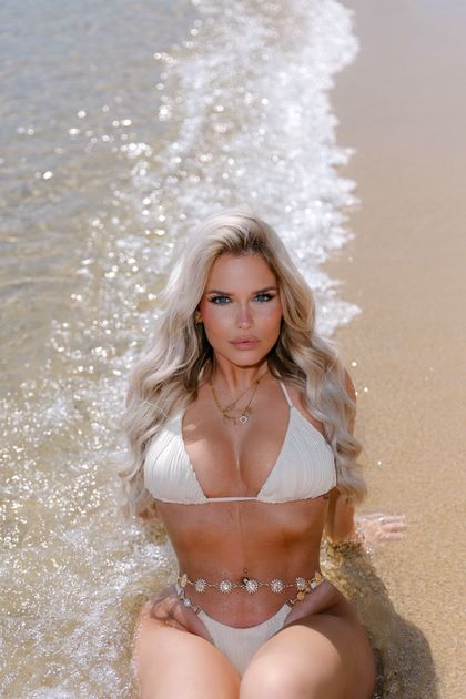itsdanahen OnlyFans picture