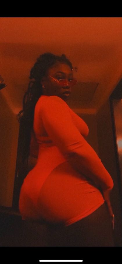 madamecacao OnlyFans picture