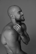 luismvalsae OnlyFans - Free Trial - Photos - Socials | FansMetrics.com