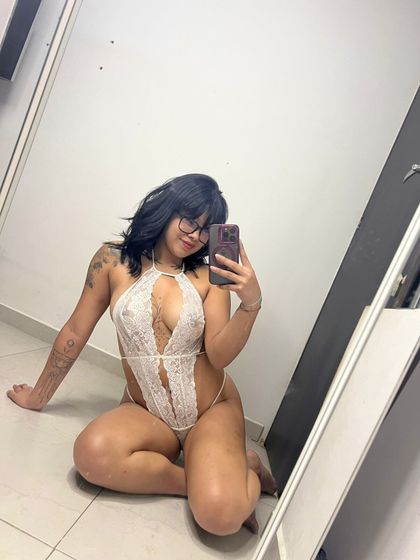 miahoneyyvip OnlyFans picture