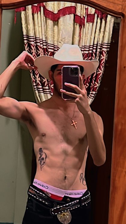 fernandez00 OnlyFans picture