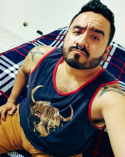 osonevarez OnlyFans picture