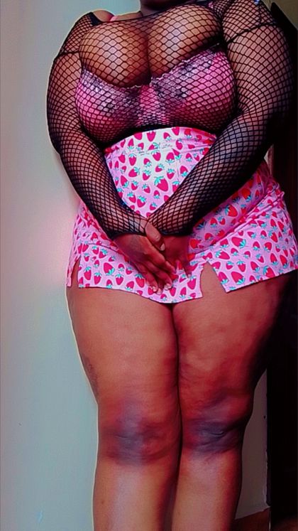 obeythethrone OnlyFans picture