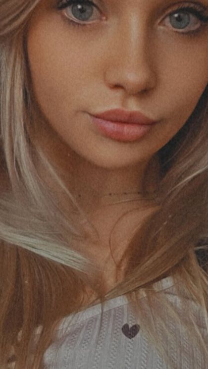 velvetlatica OnlyFans picture