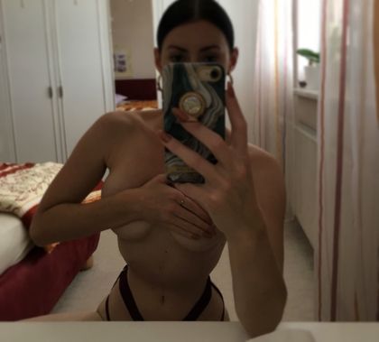 marketastaufcikova OnlyFans picture