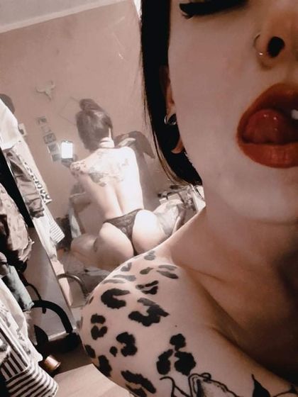 inkedfoxlady OnlyFans picture
