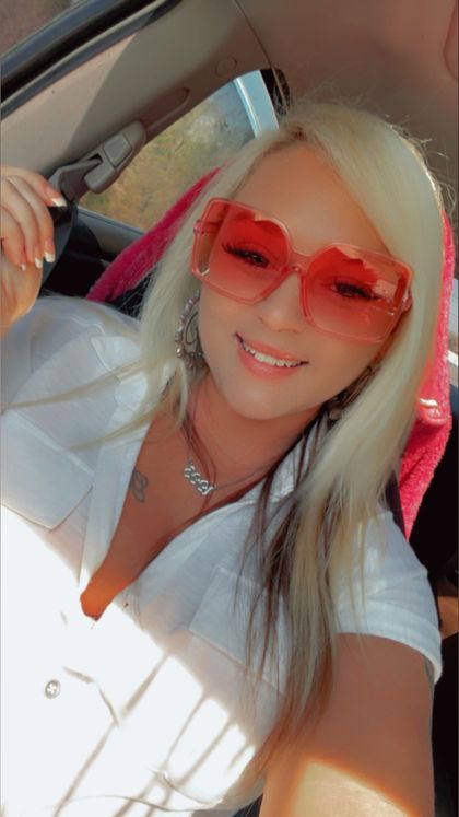 queenbarbiie014 OnlyFans picture