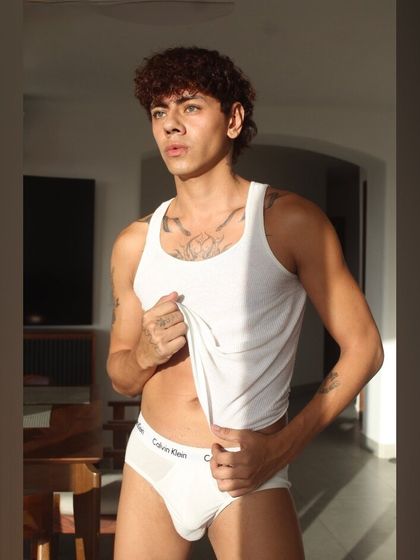 joshuadevenus OnlyFans picture
