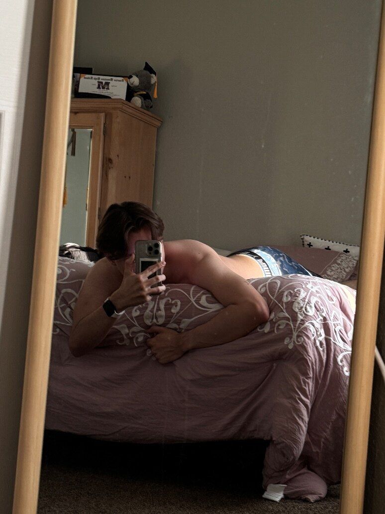 edu.blossomer OnlyFans profile picture