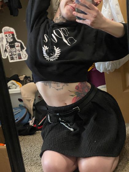 jenisbringingthedrugs OnlyFans picture