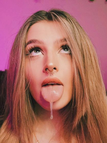 queenofrainbow OnlyFans picture