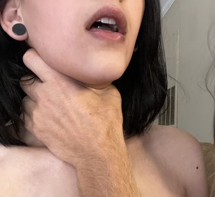 kinkintheneck OnlyFans picture