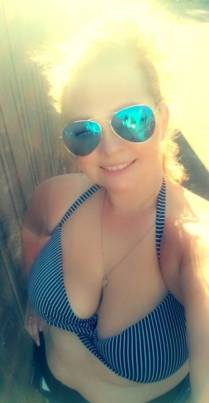 hothuntinnurse OnlyFans picture