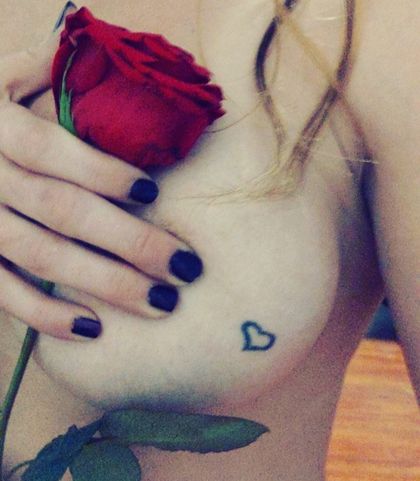 rose7emeralds OnlyFans picture