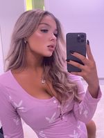 bigtitties1000 OnlyFans - Free Trial - Photos - Socials | FansMetrics ...