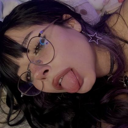 petitleaxx OnlyFans picture
