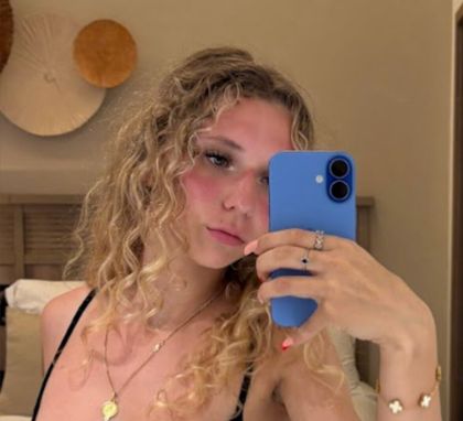 4anyaamarina OnlyFans picture