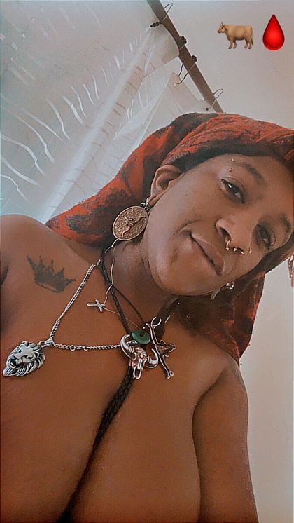 jamaicatheredbull OnlyFans picture