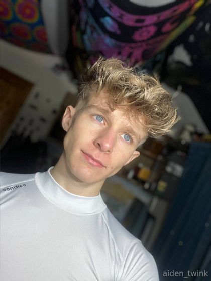 aiden_twink OnlyFans picture