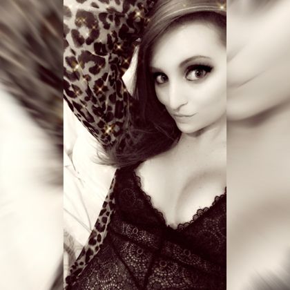 katiehug OnlyFans picture