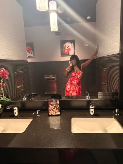 laysialuxe OnlyFans picture